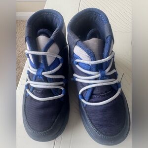 Carter’s Toddler Boy Boots , Blue/White, Size 9M.